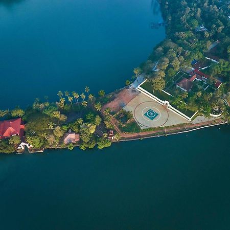 The Leela Ashtamudi, A Raviz Hotel Kollam Exterior photo Aerial view of the island