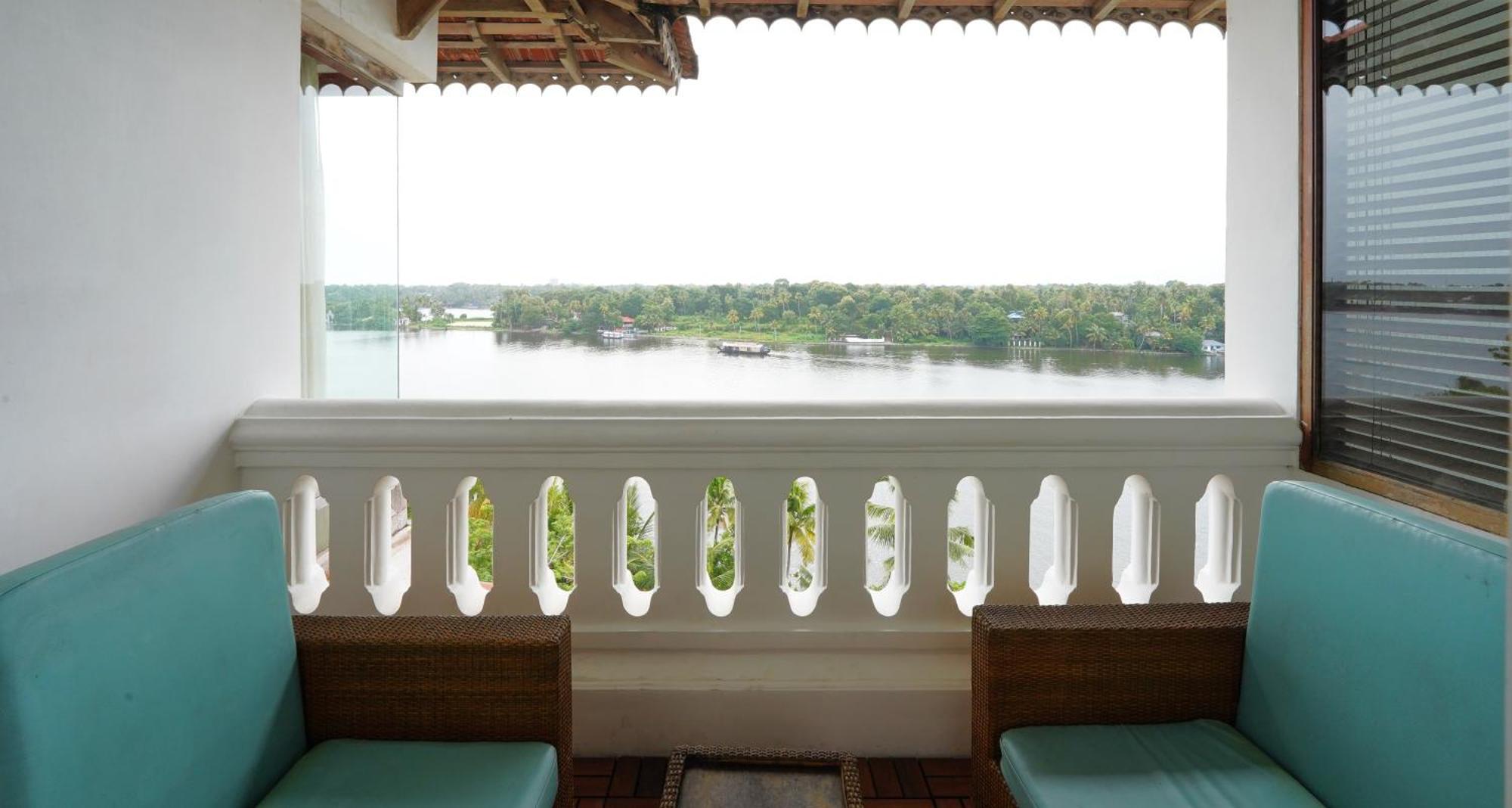 The Leela Ashtamudi, A Raviz Hotel Kollam Exterior photo View of the river from the hotel