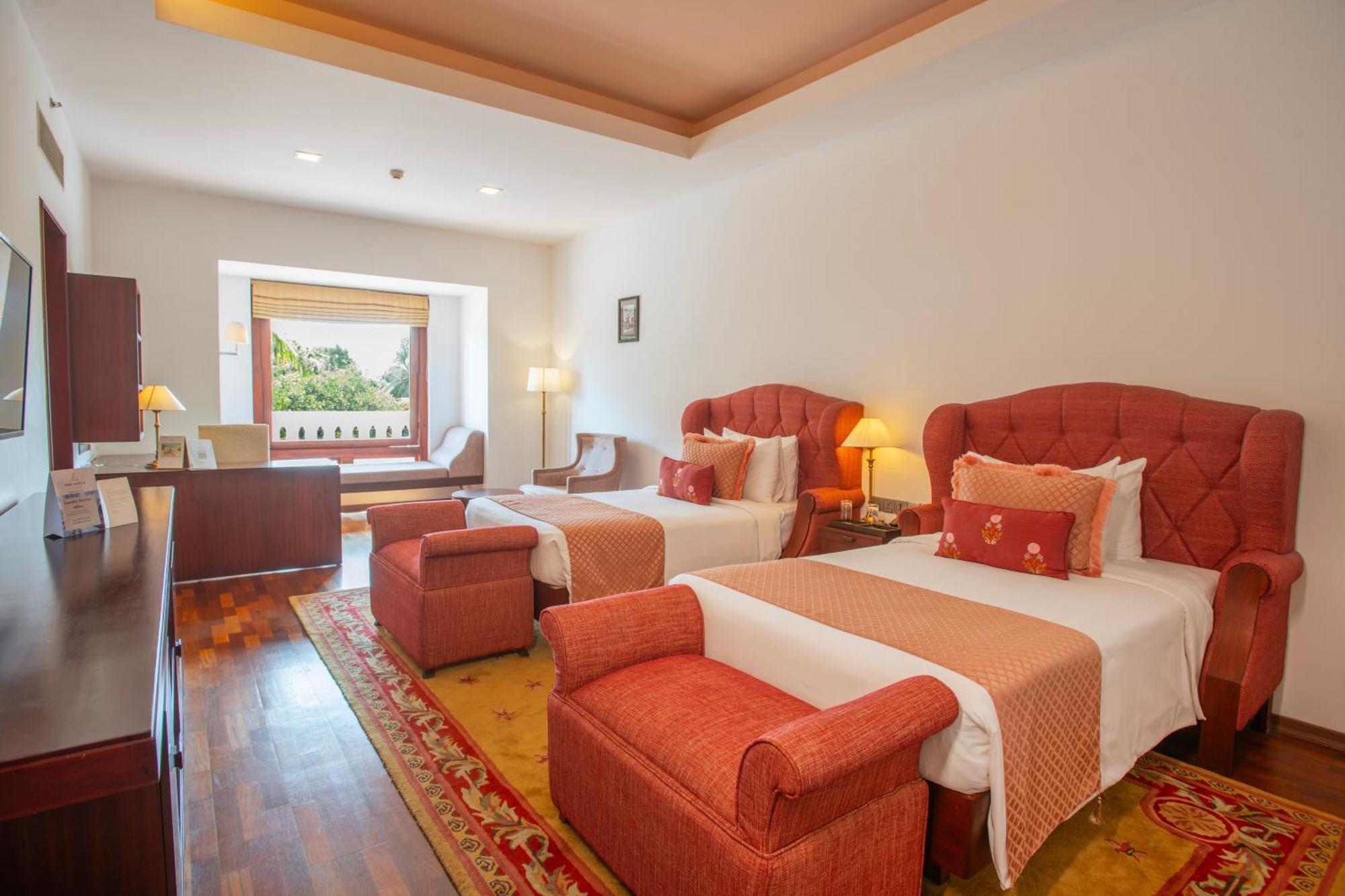 The Leela Ashtamudi, A Raviz Hotel Kollam Exterior photo A room at The Imperial